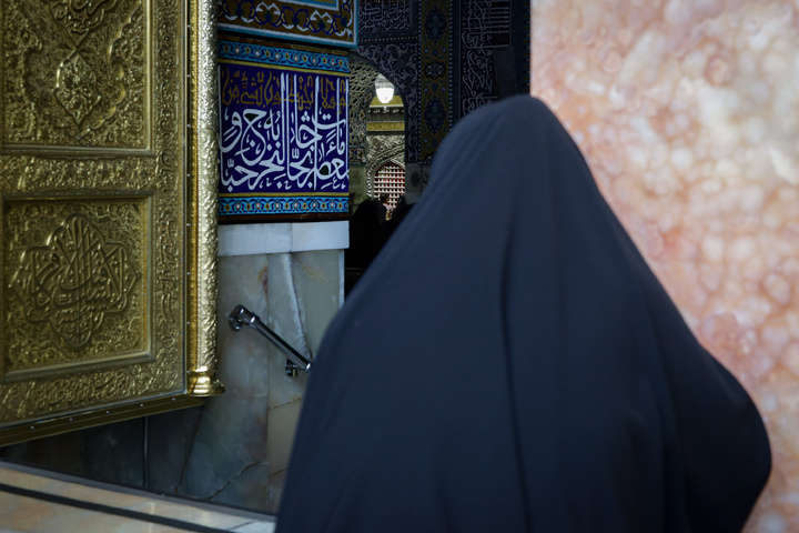 آخرین چهارشنبه سال ۱۴۰۴ در حرم مطهر رضوی