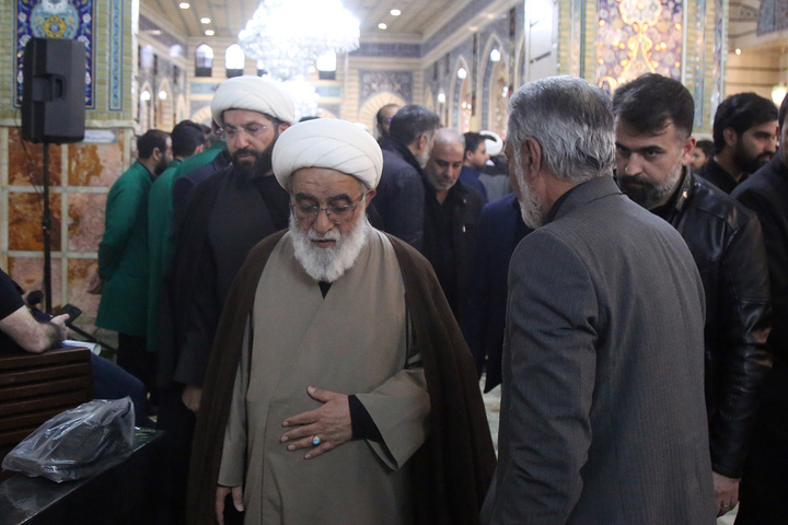 تشیع و تدفین پیکر شهید لاریجانی در حرم حضرت فاطمه معصومه (س)