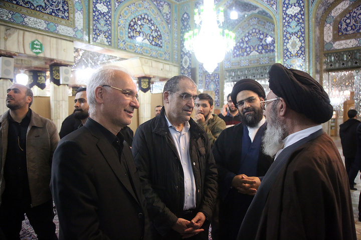 تشیع و تدفین پیکر شهید لاریجانی در حرم حضرت فاطمه معصومه (س)