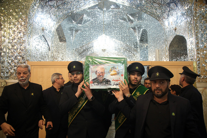 تشیع و تدفین پیکر شهید لاریجانی در حرم حضرت فاطمه معصومه (س)