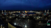 قابی تماشایی از حضور پرشور زائران در مراسم ویژه سال تحویل حرم مطهر امام رضا علیه‌السلام