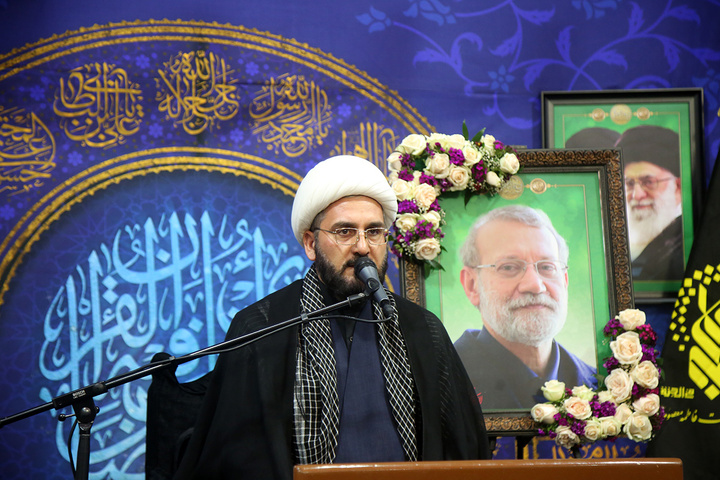 بزرگداشت شهید لاریجانی و وداع با پیکر مطهر شهید کیارش در حرم بانوی کرامت
