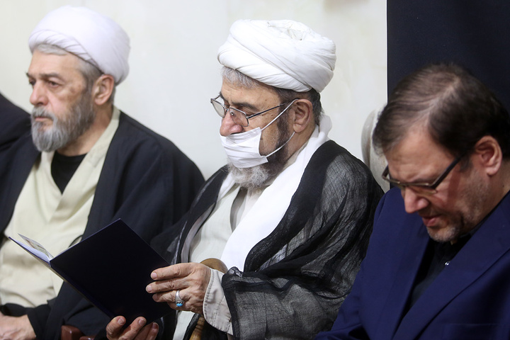 بزرگداشت شهید لاریجانی و وداع با پیکر مطهر شهید کیارش در حرم بانوی کرامت