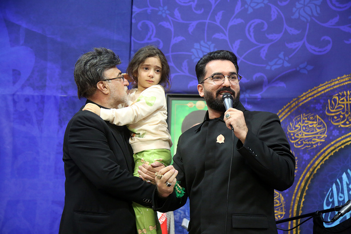 بزرگداشت شهید لاریجانی و وداع با پیکر مطهر شهید کیارش در حرم بانوی کرامت