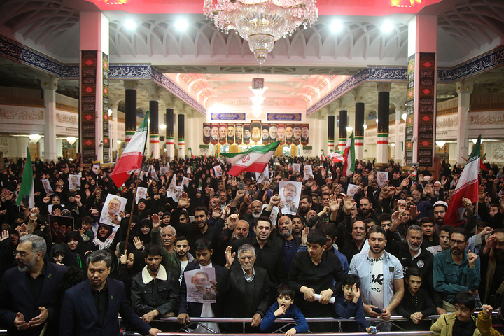 بزرگداشت شهید لاریجانی و وداع با پیکر مطهر شهید کیارش در حرم بانوی کرامت