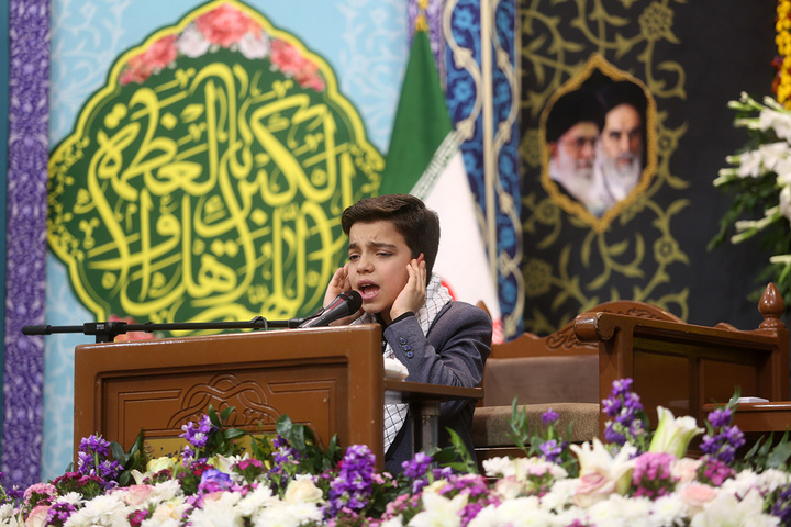 لحظه تحویل سال ۱۴۰۵ در حرم حضرت فاطمه معصومه (س)