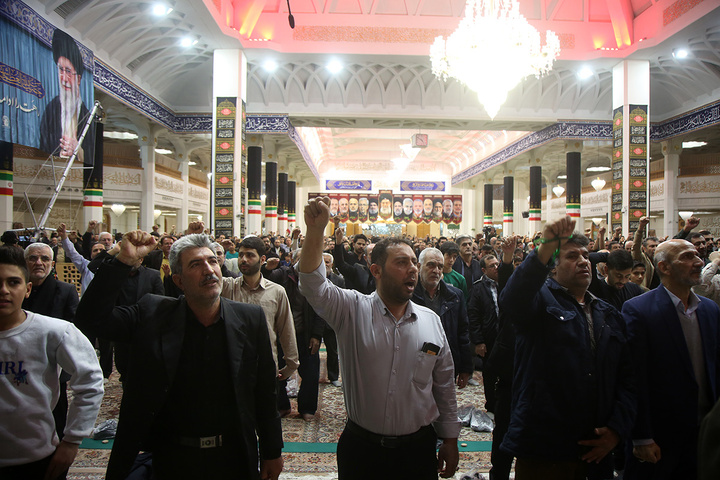 لحظه تحویل سال ۱۴۰۵ در حرم حضرت فاطمه معصومه (س)