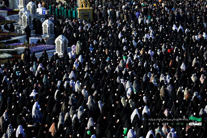 اقامه نماز عید فطر در حرم مطهر رضوی