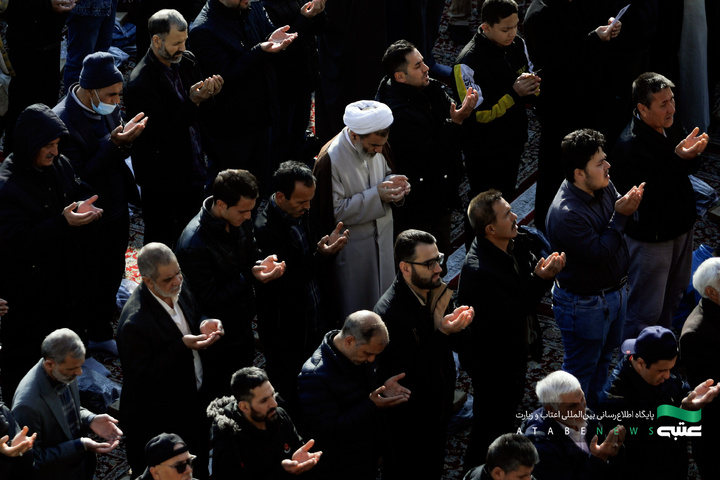 اقامه نماز عید فطر در حرم مطهر رضوی