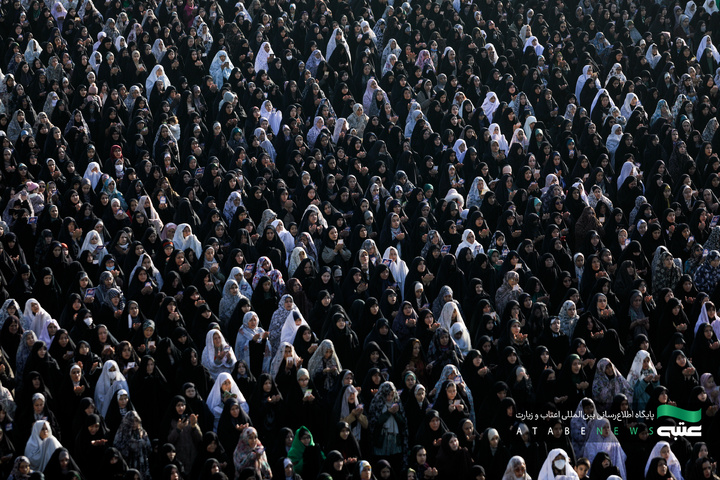 اقامه نماز عید فطر در حرم مطهر رضوی