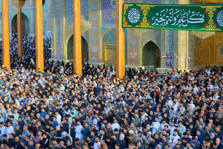 اقامه نماز عید فطر در حرم کاظمین