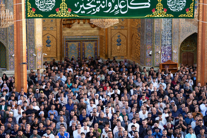 اقامه نماز عید فطر در حرم کاظمین