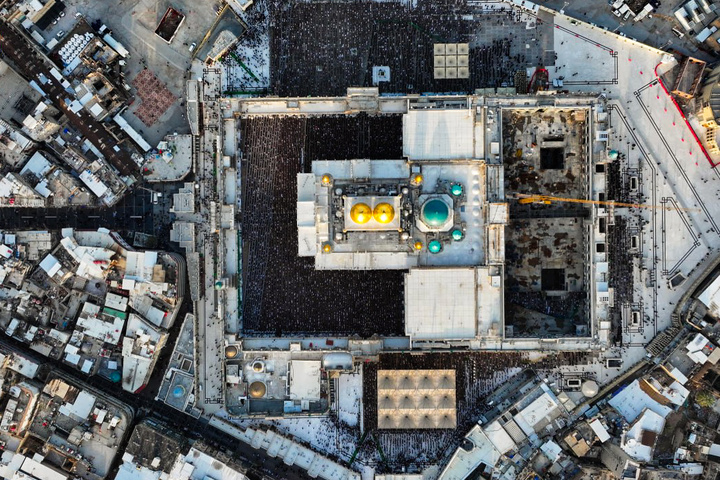 اقامه نماز عید فطر در حرم کاظمین