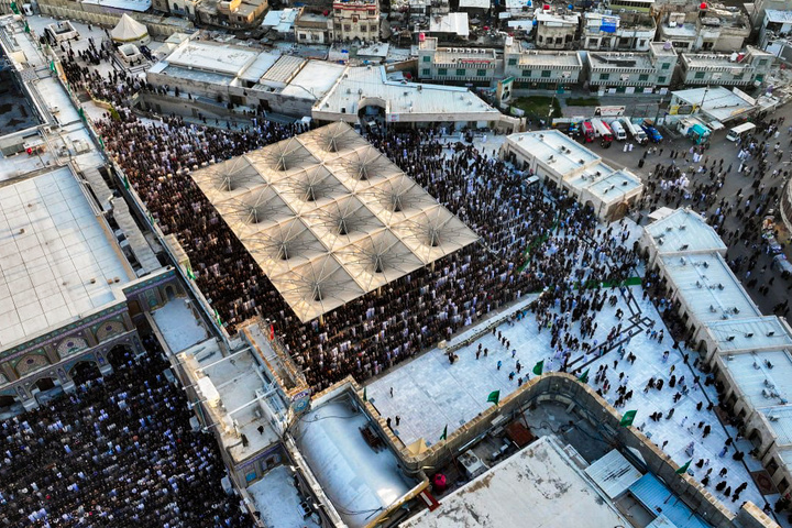 اقامه نماز عید فطر در حرم کاظمین