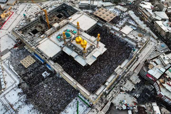 اقامه نماز عید فطر در حرم کاظمین