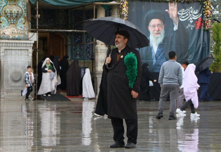 حال و هوای بارانی حرم مطهر حضرت فاطمه معصومه(س)