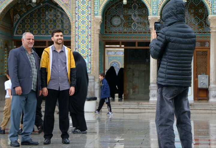 حال و هوای بارانی حرم مطهر حضرت فاطمه معصومه(س)