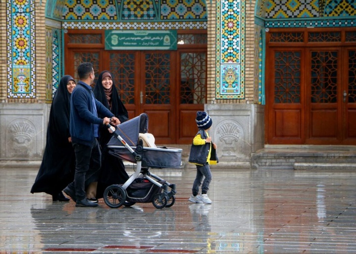 حال و هوای بارانی حرم مطهر حضرت فاطمه معصومه(س)