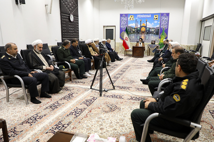 دیدار نوروزی مسئولان استان قم با تولیت حرم حضرت فاطمه معصومه(س)