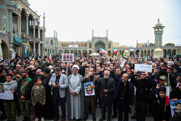 تشییع شهید دانش‌آموز حملات آمریکایی صهیونی در حرم حضرت معصومه (س)