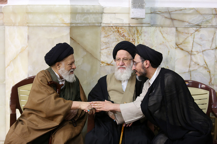 بزرگداشت هفتمین روز شهادت وزیر اطلاعات در حرم حضرت معصومه (س)