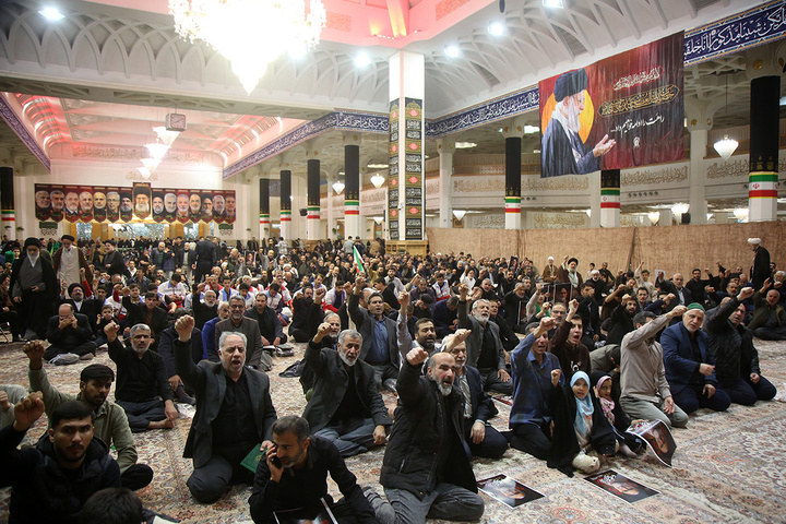 بزرگداشت هفتمین روز شهادت وزیر اطلاعات در حرم حضرت معصومه (س)