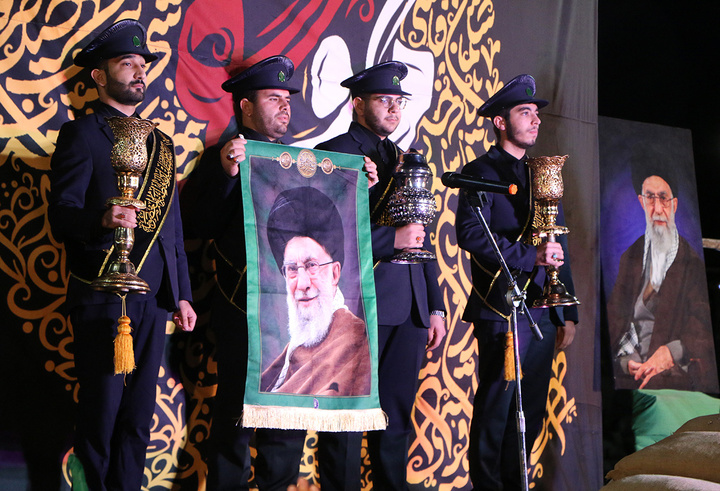 حضور خادمان حرم مطهر بانوی کرامت در میادین شهر مقدس قم