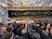طواف پیکر دو شهید حملات آمریکایی صهیونی بر گرد ضریح مطهر بانوی کرامت