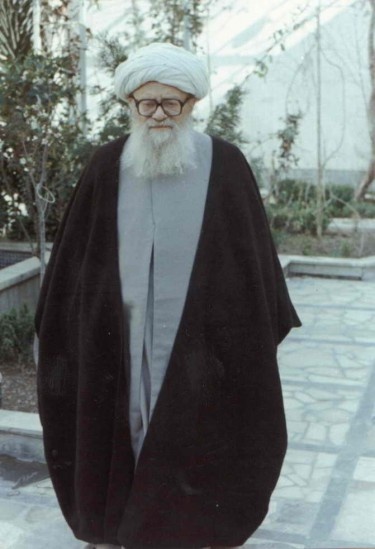 مرور کوتاهی بر زندگانی آیت‌الله میرزا هاشم آملی؛ عالم ربانی مدفون در حرم بانوی کرامت