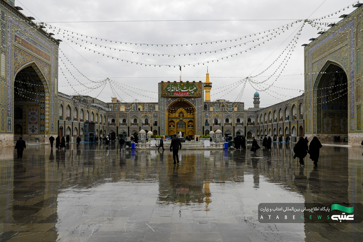 بارش باران بهاری در حرم مطهر رضوی