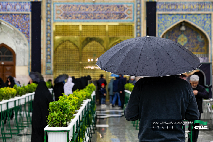 بارش باران بهاری در حرم مطهر رضوی