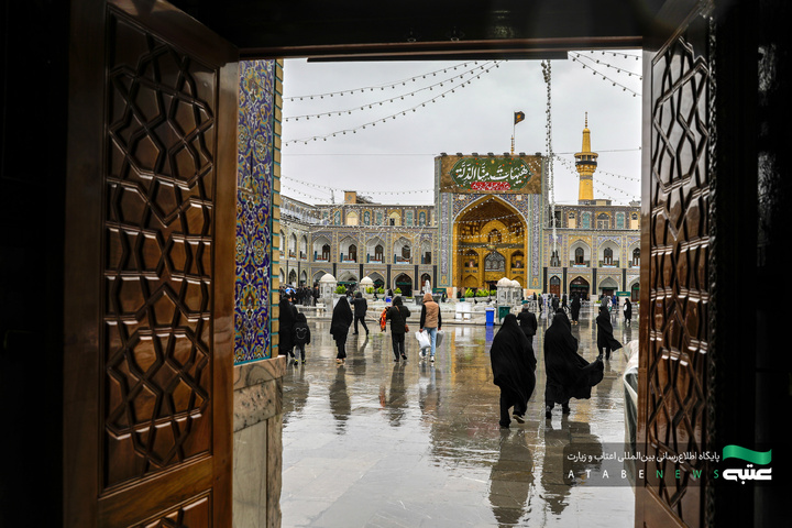 بارش باران بهاری در حرم مطهر رضوی