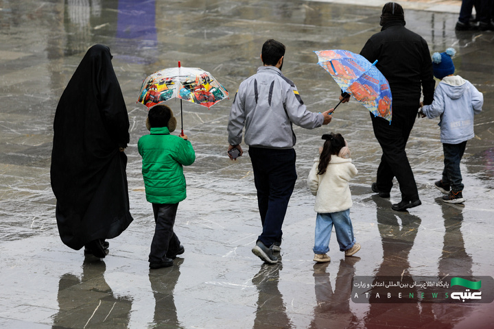 بارش باران بهاری در حرم مطهر رضوی