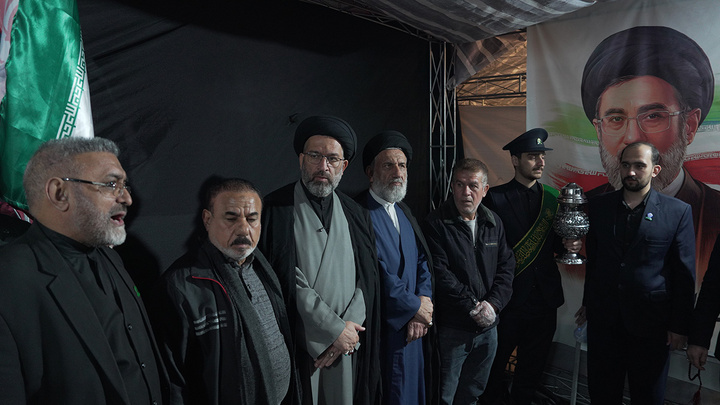 تقدیر مسئولان حرم مطهر بانوی کرامت از موکب‌های غیرایرانی تجمعات مردمی قم