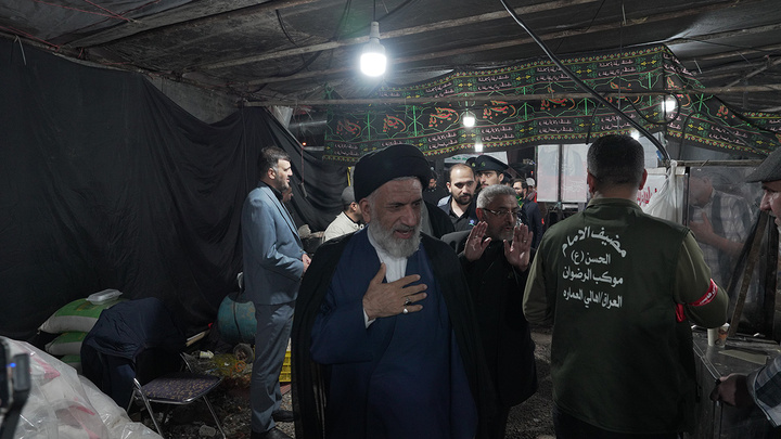 تقدیر مسئولان حرم مطهر بانوی کرامت از موکب‌های غیرایرانی تجمعات مردمی قم