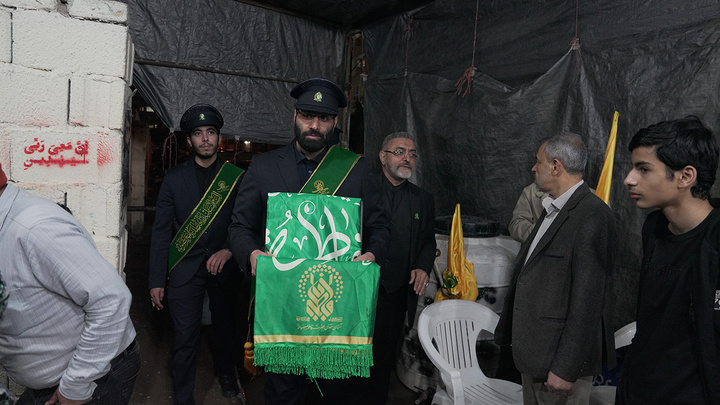 تقدیر مسئولان حرم مطهر بانوی کرامت از موکب‌های غیرایرانی تجمعات مردمی قم