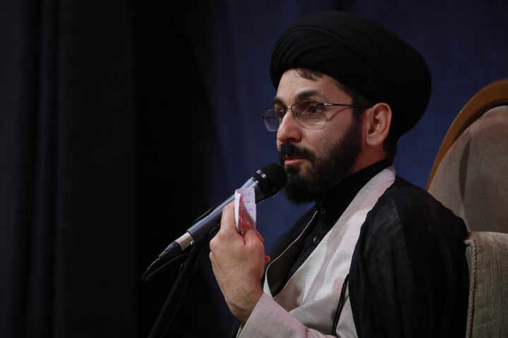 سلبریتی‌ها کارگران صنعت تغییر رژیم در دنیا هستند