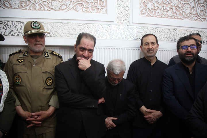 تشییع شکوهمند و خاک‌سپاری پیکر مطهر سپهبد موسوی در حرم بانوی کرامت