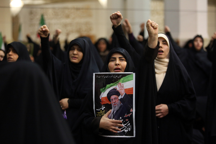 گرامیداشت شهید موسوی در حرم حضرت فاطمه معصومه (س)