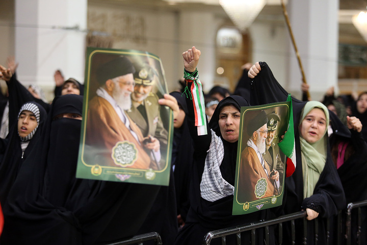 گرامیداشت شهید موسوی در حرم حضرت فاطمه معصومه (س)