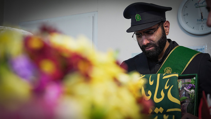 عیادت خادمان حرم‌های مطهر عباسی و فاطمی از مجروحان حملات آمریکایی صهیونی