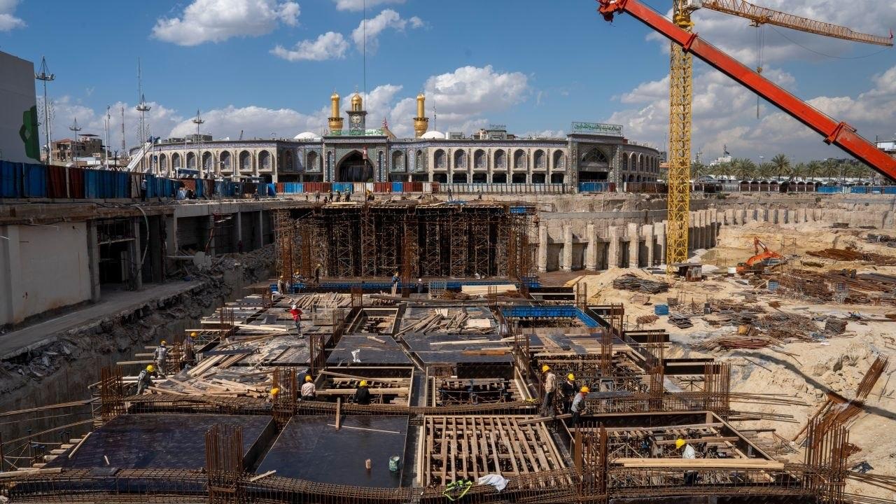 الامين العام للعتبة الحسينية يطلع ميدانيا على سير العمل في مشروع صحن الامام الحسن المجتبى(عليه السلام)