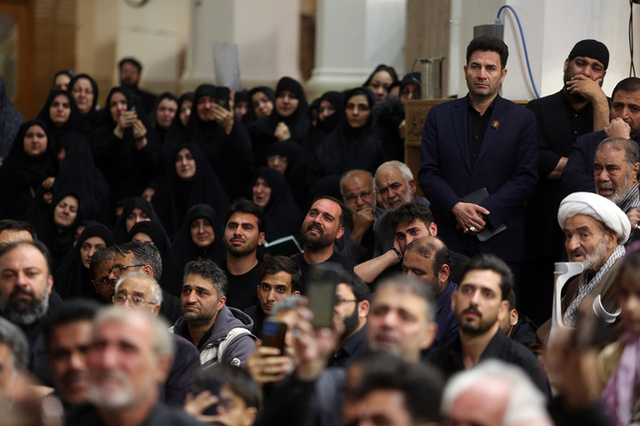 وداع با پیکر شهدای جنگ رمضان در حرم حضرت معصومه (س)