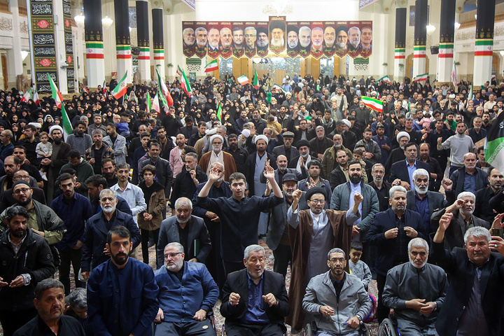 وداع با پیکر شهدای جنگ رمضان در حرم حضرت معصومه (س)