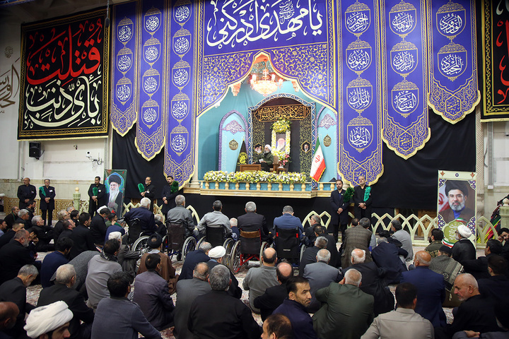 وداع با پیکر شهدای جنگ رمضان در حرم حضرت معصومه (س)