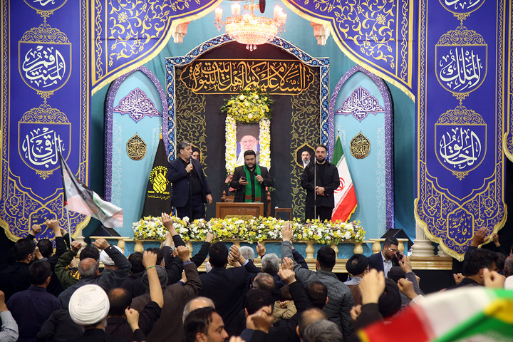 وداع با پیکر شهدای جنگ رمضان در حرم حضرت معصومه (س)