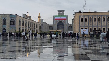 بهشت ایران زیر باران ؛ حرمِ دل‌ها تماشایی‌تر از همیشه