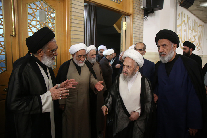 بزرگداشت چهلمین روز شهادت آیت‌الله خامنه‌ای در حرم حضرت معصومه (س)