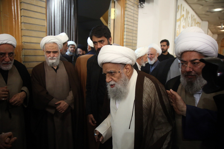 بزرگداشت چهلمین روز شهادت آیت‌الله خامنه‌ای در حرم حضرت معصومه (س)