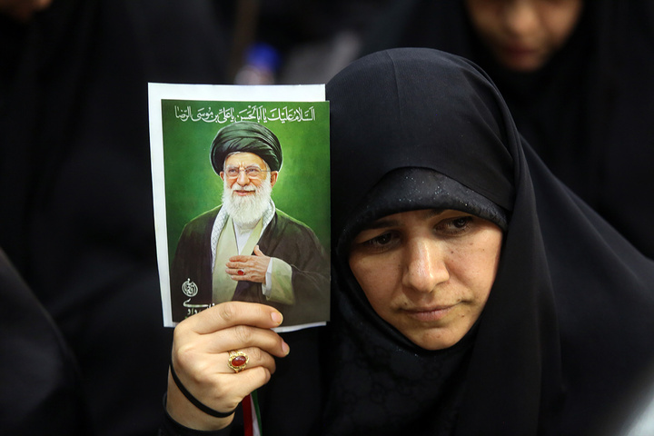 بزرگداشت چهلمین روز شهادت آیت‌الله خامنه‌ای در حرم حضرت معصومه (س)